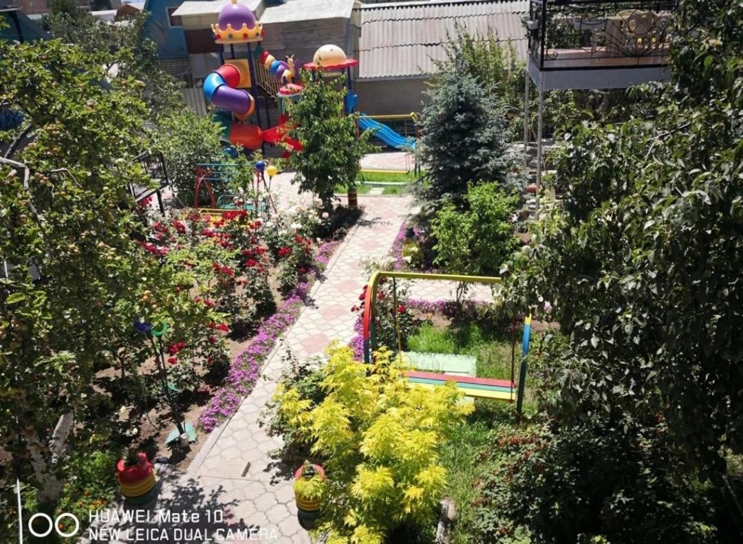 Гостевой Дом Асель Cholpon-Ata Exterior foto